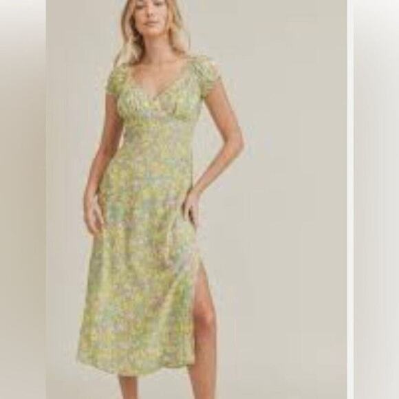 LUSH YELLOW DAISIES DRESS‎ SIZE M - Picture 1 of 6